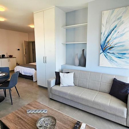 Sealife Citycenter Residences Larnaca Buitenkant foto