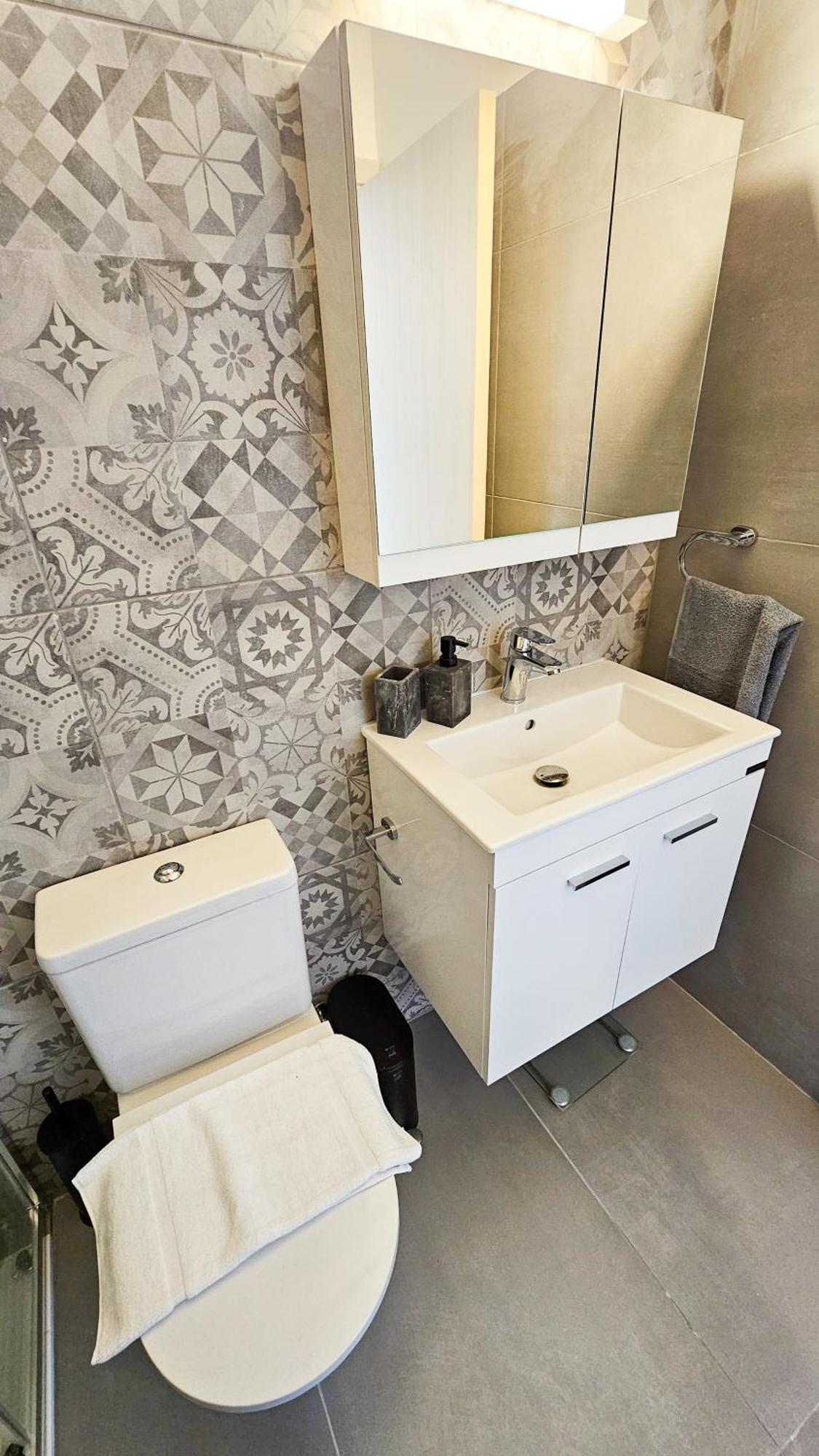 Sealife Citycenter Residences Larnaca Buitenkant foto