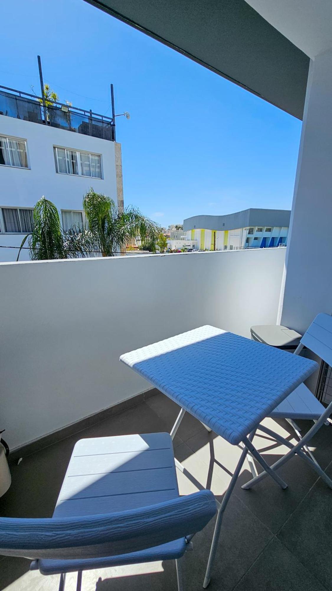 Sealife Citycenter Residences Larnaca Buitenkant foto